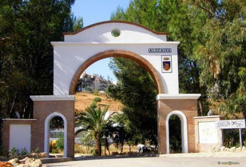 הוילה Alozaina Casa Azul מראה חיצוני תמונה