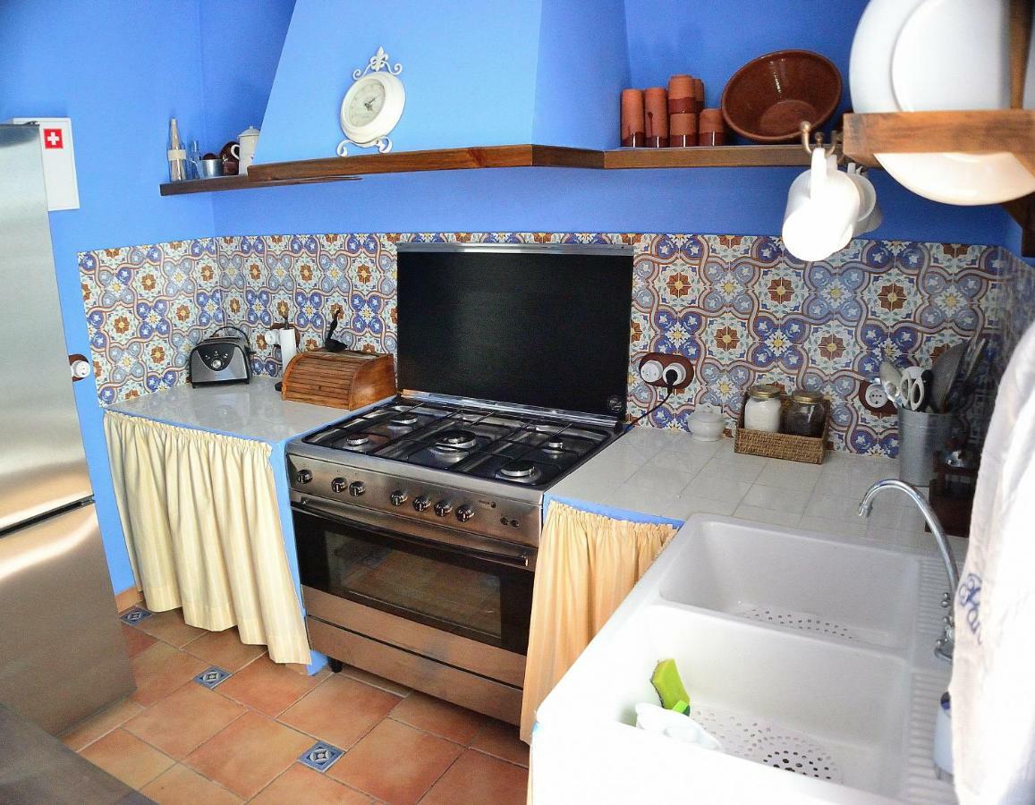 הוילה Alozaina Casa Azul מראה חיצוני תמונה